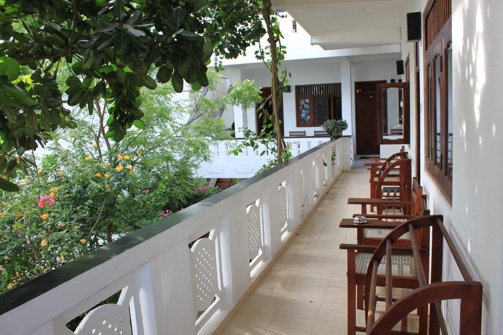 Unawatuna Beach Bungalow - Habitación foto